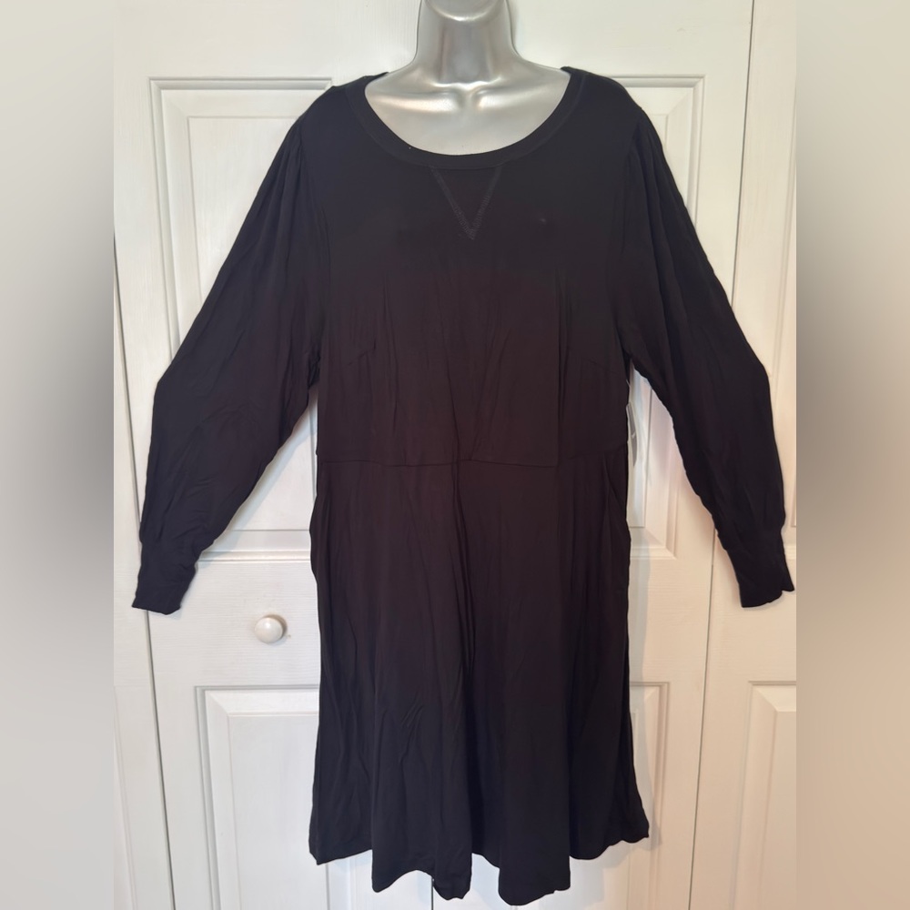 TORRID NWT MINI PUFFED SLEEVE SKATER DRESS